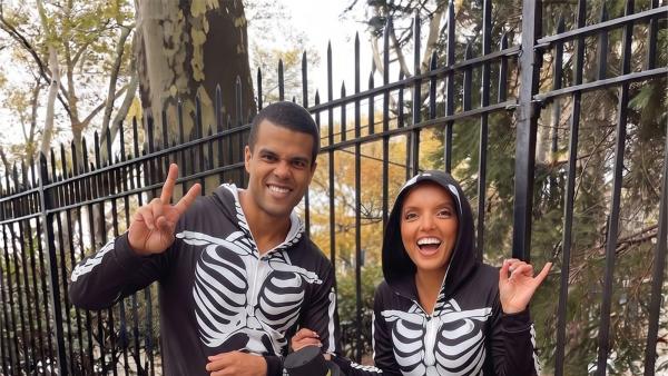Best Skeleton Costumes for Halloween: Glow or Printed Bones, and the Cut That Fits