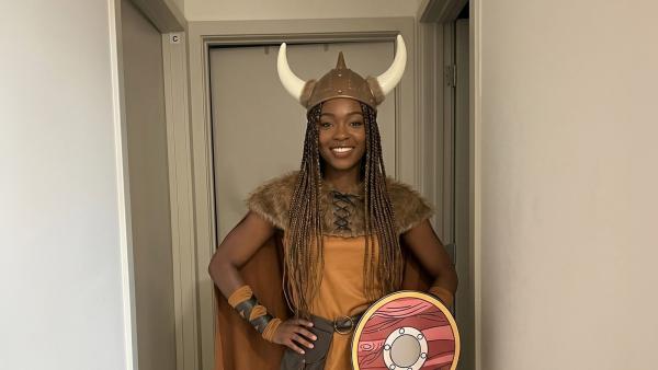 Viking Costume Guide for Men, Women, and Kids (Horns Optional)